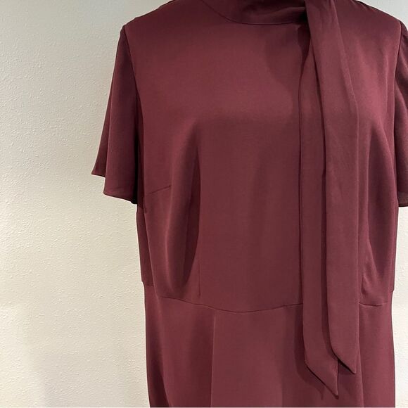 Talbots burgundy color plus size short sleeves formal dress with belt size 14WP - Picture 7 of 14